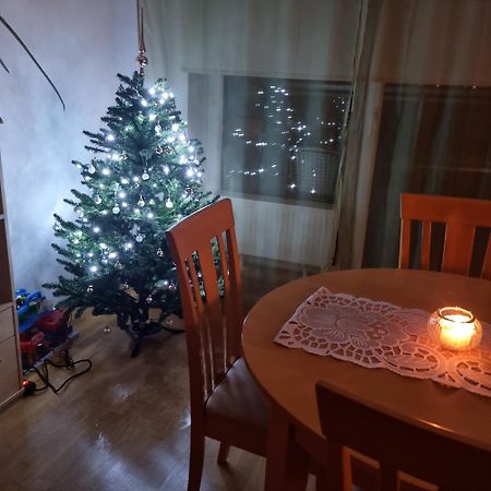 Juuli Apartament Kuressaare Ngoại thất bức ảnh