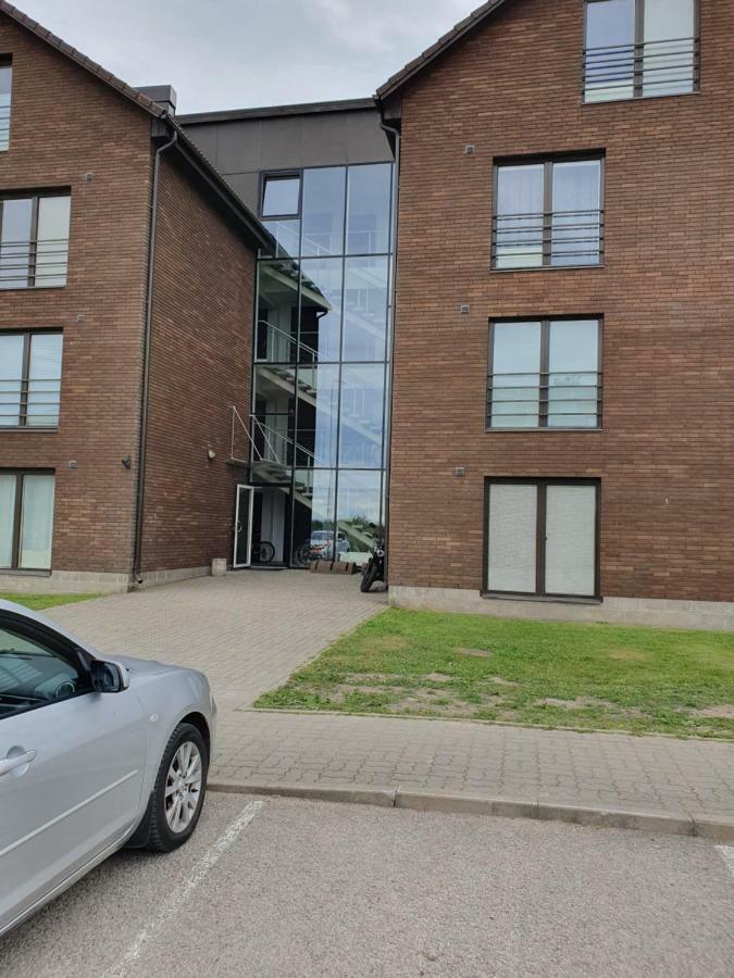 Juuli Apartament Kuressaare Ngoại thất bức ảnh